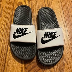 Nike slides